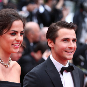 Anouchka Delon (Robe Elie Saab) et son compagnon Julien Dereims - Montée des marches du film "The Dead Don't Die" lors de la cérémonie d'ouverture du 72ème Festival International du Film de Cannes. Le 14 mai 2019 © Jacovides-Moreau / Bestimage