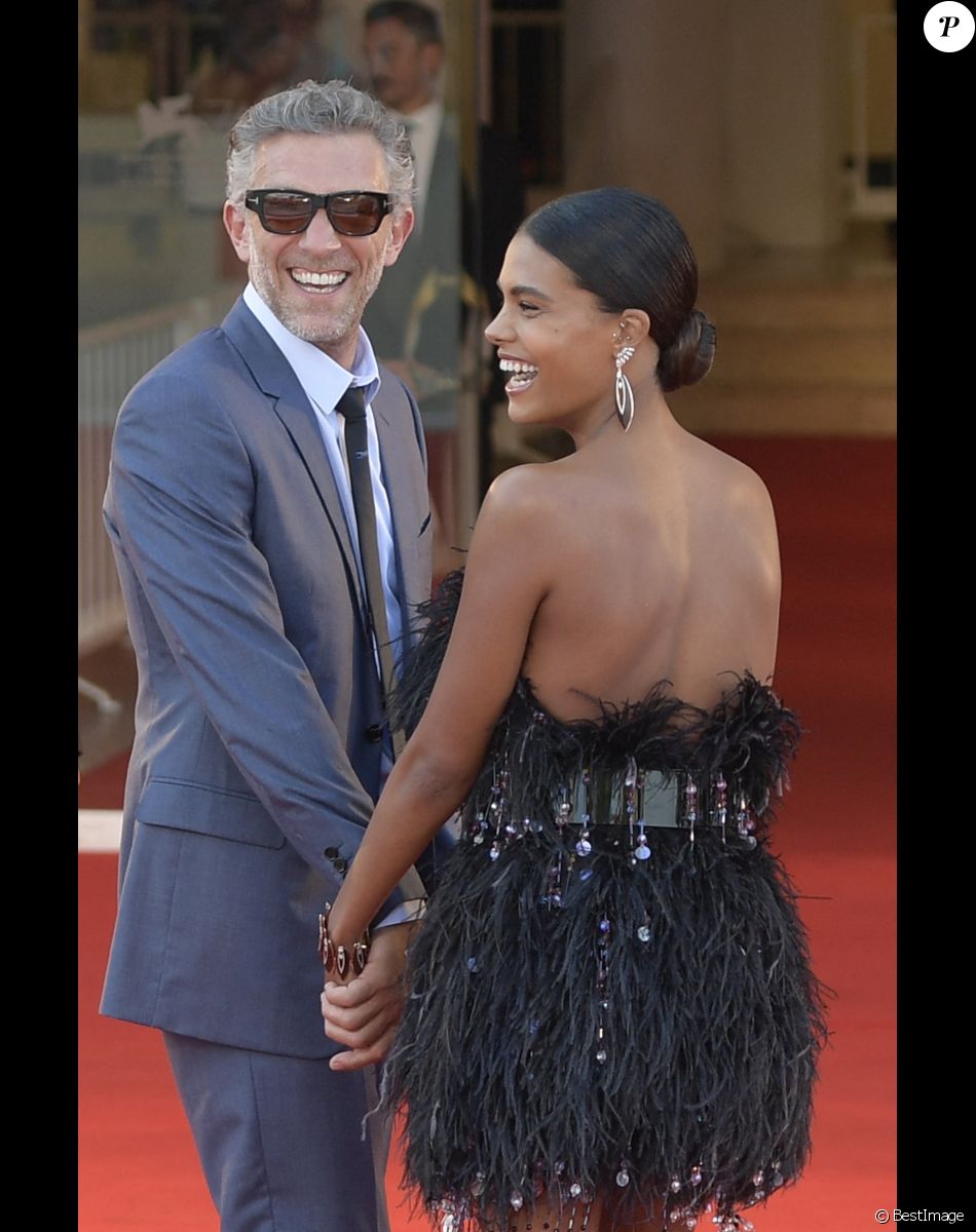 Vincent Cassel et sa femme Tina Kunakey - Red carpet pour le film "J'accuse!" lors du 76ème festival du film de venise, la Mostra le 30 Août 2019.
