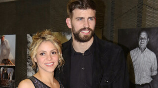 Shakira prend la pose avec ses fils, de vrais petits hommes !