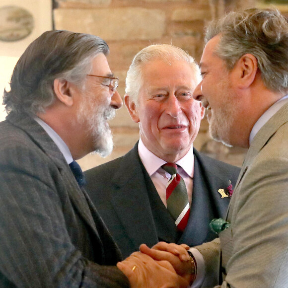 Photo datée du 1er mai 2019. Le prince Charles avec Lord Thurso et Michael Fawcett au Granary Accommodation. Ce dernier a démissionné de son poste après les révélations du "Sunday Times" à propos de ses relations malhonnêtes avec le businessman saoudien Mahfouz Marei Mubarak ben Mahfouz. Andrew Milligan/PA Wire/ABACAPRESS.COM
