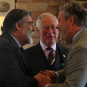 Photo datée du 1er mai 2019. Le prince Charles avec Lord Thurso et Michael Fawcett au Granary Accommodation. Ce dernier a démissionné de son poste après les révélations du "Sunday Times" à propos de ses relations malhonnêtes avec le businessman saoudien Mahfouz Marei Mubarak ben Mahfouz. Andrew Milligan/PA Wire/ABACAPRESS.COM