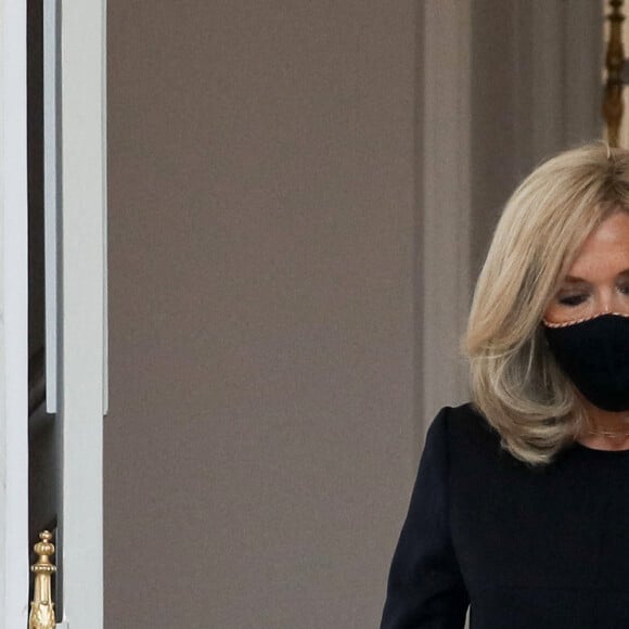 Le président de la République française et sa femme, la Première Dame, Brigitte Macron accueillent le président de la République du Chili, avant leur entretien au palais de l'Elysée à Paris, le 6 septembre 2021. © Stéphane Lemouton/Bestimage 