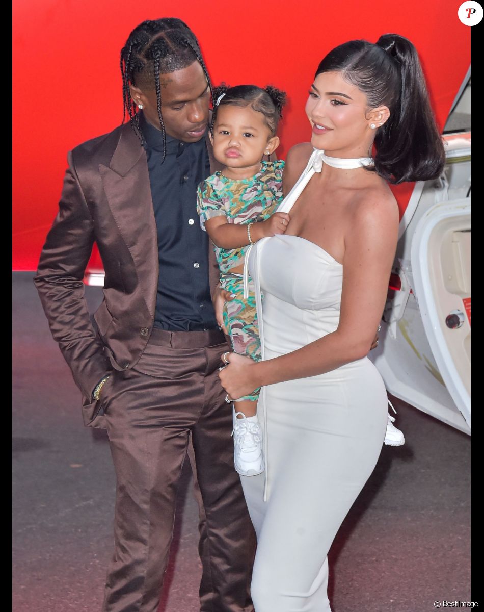 Travis Scott, Stormi Webster, Kylie Jenner - Kylie Jenner assiste en famille à la première du documentaire de Netflix "Travis Scott : Look Mom I can fly" à Santa Monica, le 27 août 2019.