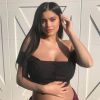 Kylie Jenner enceinte : elle officialise sa grossesse en vidéo