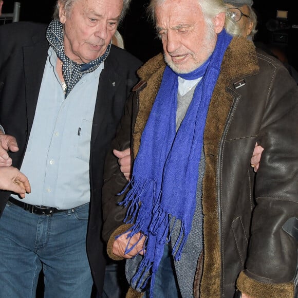 Alain Delon et Jean-Paul Belmondo, parrains de la grande roue de la Concorde, arrivent pour son inauguration, à Paris. Le 17 novembre 2017. © Coadic Guirec/Bestimage