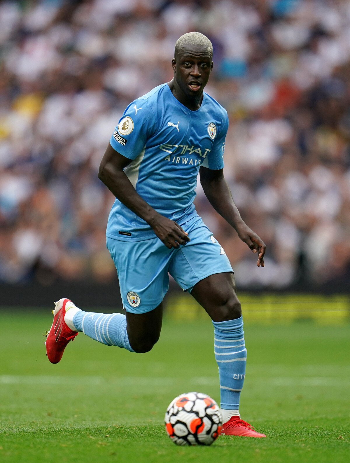 Benjamin Mendy accusé de viols : le footballeur piégé par une ancienne  conquête ? - Purepeople