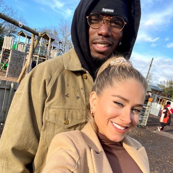 Paul Pogba et sa femme Maria Salaues sur Instagram.