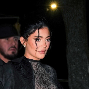 Kylie Jenner, enceinte, arrive à la soirée d'anniversaire de Fai Khadra au restaurant "Lucali" à New York City, New York, Etats-Unis, le 9 septembre 2021. 