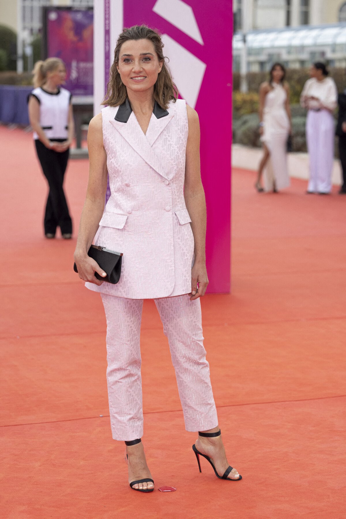 Photo : Nina Meurisse à la première du film 