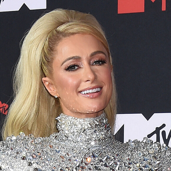 Paris Hilton assiste aux MTV Video Music Awards 2021 au Barclays Center. Brooklyn, New York, le 12 septembre 2021.