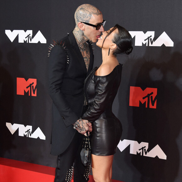 Kourtney Kardashian et Travis Barker assistent aux MTV Video Music Awards 2021 au Barclays Center. Brooklyn, New York, le 12 septembre 2021.