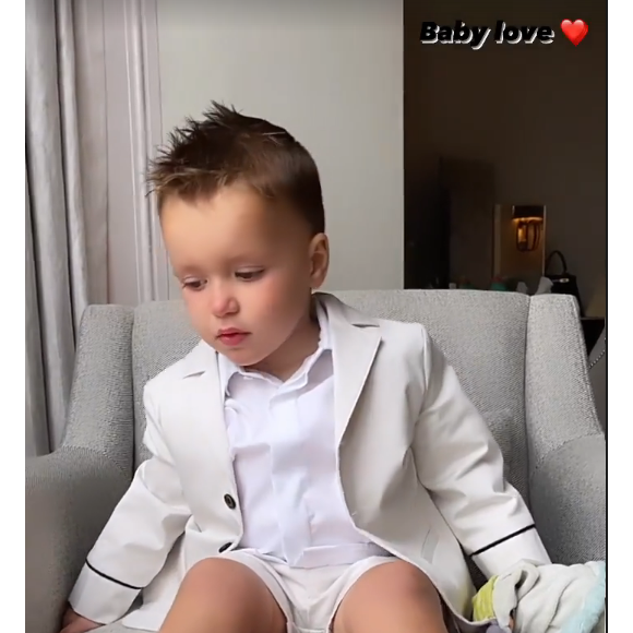 Nabilla et Thomas Vergara ont assisté aux fiançailles du footballeur Riyad Mahrez et sa belle Taylor Ward à Manchester, le 12 septembre 2021.