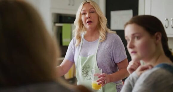 Heather Locklear dans la bande-annonce du film "Don't sweat the small stuff".