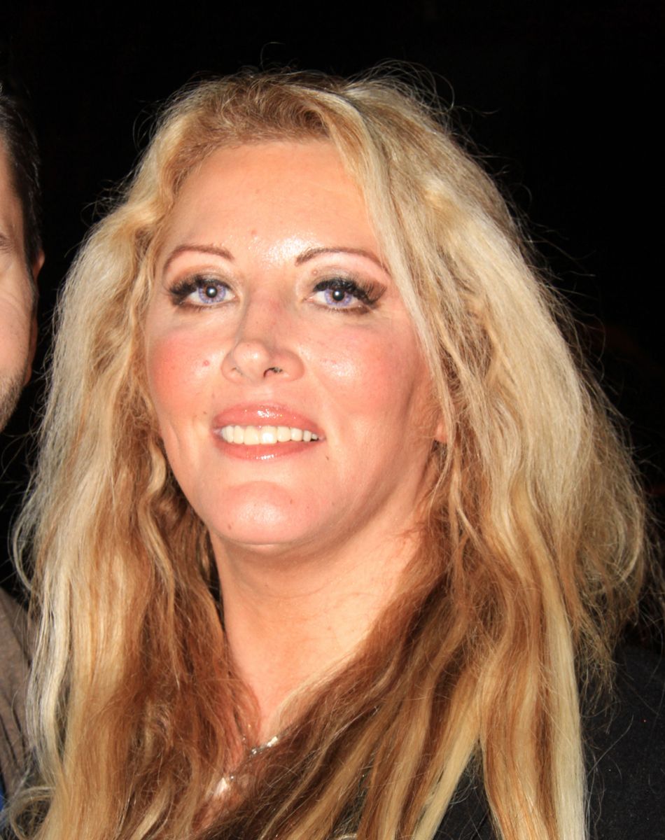 Loana Petrucciani - People à la première du spectacle "Danièle Gilbert et les idoles de Midi-Première" au Casino de Paris. © Philippe Baldini/Bestimage