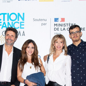 Christophe Carrière, Fabienne Carat (enceinte), Romane Serda, guest - Soirée de gala "Action Enfance fait son cinéma" au Grand Rex à Paris, le 20 septembre 2021. © Pierre Perusseau/Bestimage