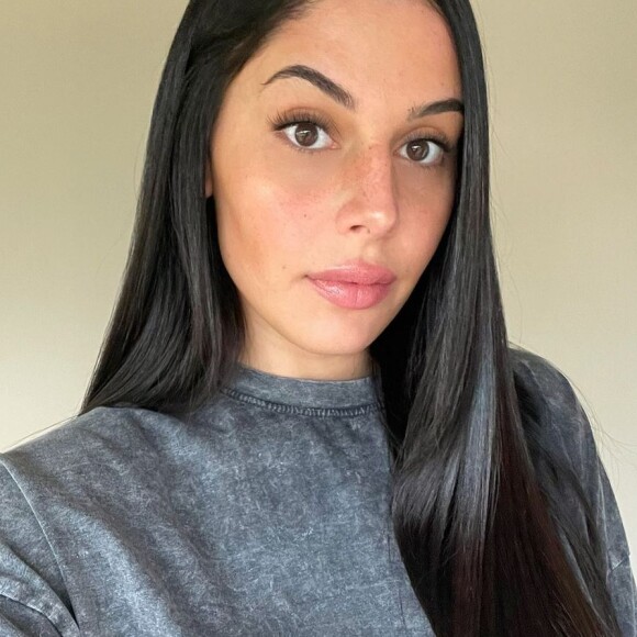 Coralie Porrovechio, ex-candidate de télé-réalité vue dans "Secret Story"