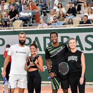 Exclusif - Benoît Paire et sa compagne Julie Bertin, Gaël Monfils et sa femme Elina Svitolina - Benoît Paire, Gaël Monfils, Domingo (Pierre Alexis Bizot) et Zerator (Adrien Nougaret) deux streamers se rencontrent lors d'un match de tennis à Roland Garros, Paris le 18 septembre 2021. © Veeren/Bestimage