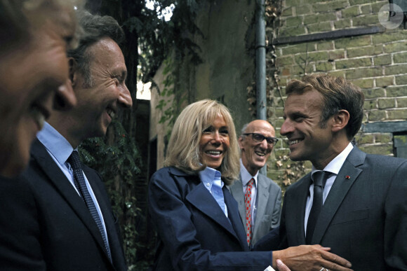 Stéphane Bern, Brigitte Macron - Le président Emmanuel Macron visite le Musée Marcel Proust - Maison de Tante Léonie à Illiers-Combray en Eure-et-Loir le 15 septembre 2021. © Yoan Valat / Pool / Bestimage