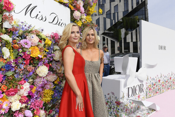 Lady Eliza Spencer et Lady Amelia Spencer - Evènement Pop-up "Miss Dior Millefiori" à Dusseldorf, à l'occasion du lancement du nouveau parfum "Miss Dior Eau de Parfum". Le 21 septembre 2021