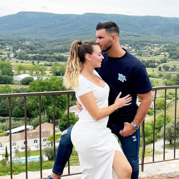 Florent Ré et Yvane posent en couple sur Instagram, mai 2021