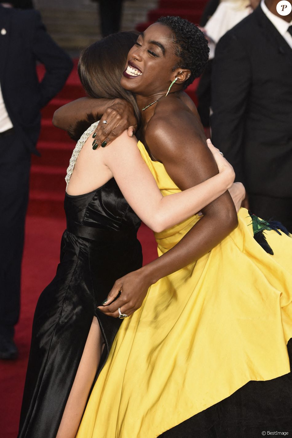 Ana de Armas und Lashana Lynch lors de l
