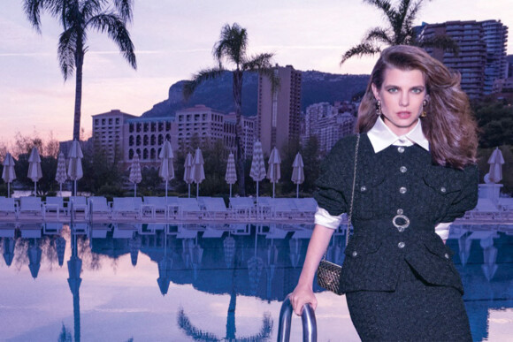 La première campagne de Charlotte Casiraghi pour Chanel et sa collection printemps-été 2021. 