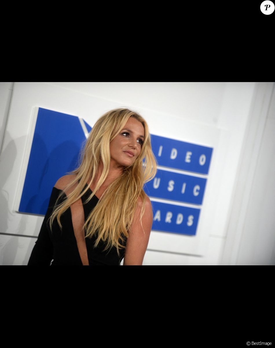 Britney Spears à la soirée des MTV Video Music Awards 2016 à Madison Square Garden à New York, le 28 aout 2016.
