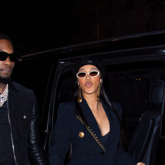 Exclusif - Cardi B et son mari Offset arrivent au restaurant César, dans le 8e arrondissement de Paris. Le 29 septembre 2021. © Pierre Perusseau / Bestimage