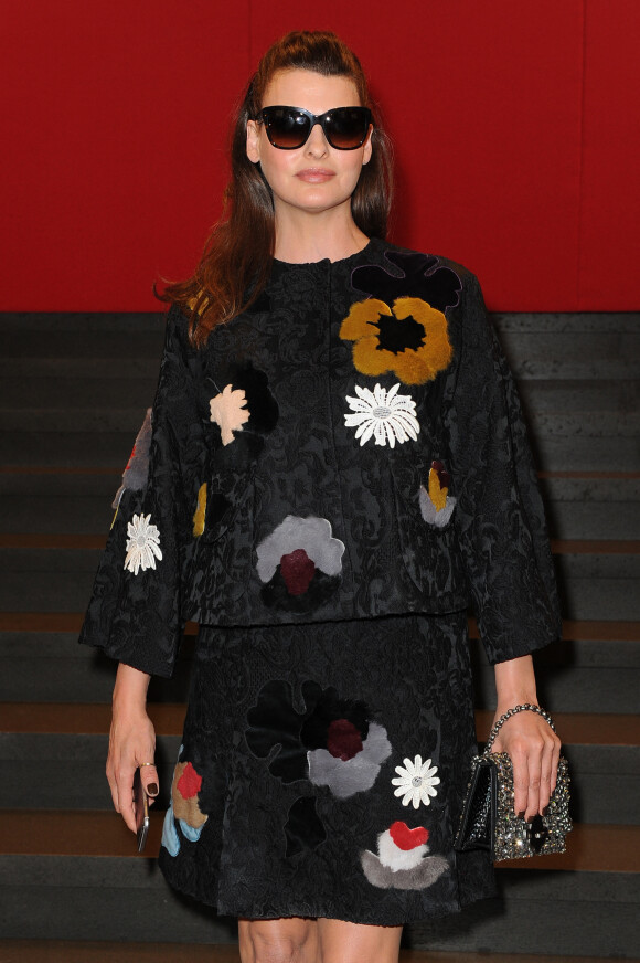 Linda Evangelista - People au défilé de mode "Dolce & Gabbana" lors de la fashion week de Milan. Le 21 septembre 2014 