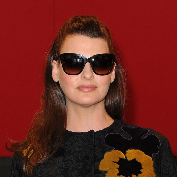 Linda Evangelista - People au défilé de mode "Dolce & Gabbana" lors de la fashion week de Milan. Le 21 septembre 2014 