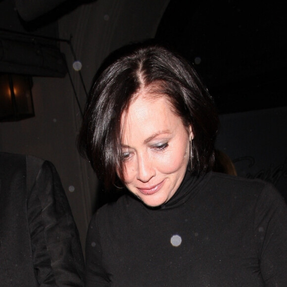 Shannen Doherty est allée diner avec un mystérieux inconnu au restaurant Craig à West Hollywood, le 13 mars 2018