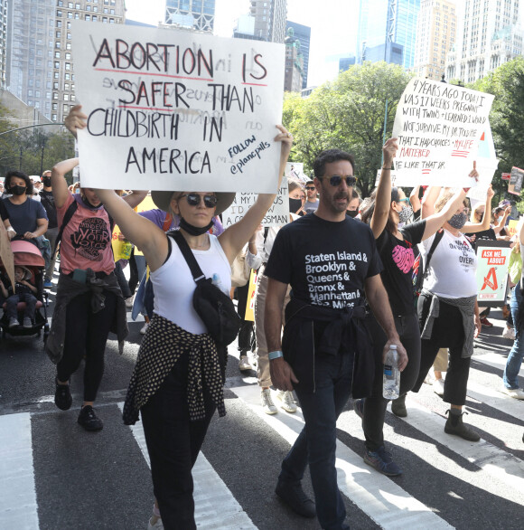 Manifestation contre la nouvelle loi anti-avortement adoptée au Texas. New York, le 2 octobre 2021. © Gina M Randazzo/Zuma Press/Bestimage