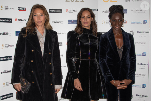 Laura Smet, Bérénice Bejo, Eye Haïdara au photocall pour la ccérémonie de clôture du 32ème festival du film britannique de Dinard, France, le 2 octobre 2021. © Jeremy Melloul/Bestimage 