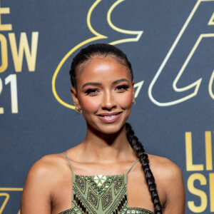 Flora Coquerel - Photocall du défilé Etam Live Show 2021 à l'Opéra Garnier à Paris le 4 octobre 2021. © Tiziano Da Silva / Bestimage 