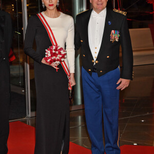 La princesse Charlene et le prince Albert II de Monaco durant la soirée de gala au Grimaldi Forum le 19 novembre 2018 dans le cadre de la Fête Nationale Monégasque 2018. © Bruno Bebert / PRM / Bestimage 