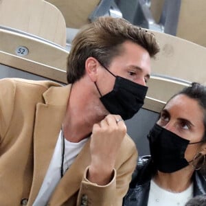 Exclusif - Alessandra Sublet et son compagnon Jordan Deguen en tribune lors de la finale homme des internationaux de France de Roland Garros à Paris le 11 octobre 2020. © Dominique Jacovides / Bestimage