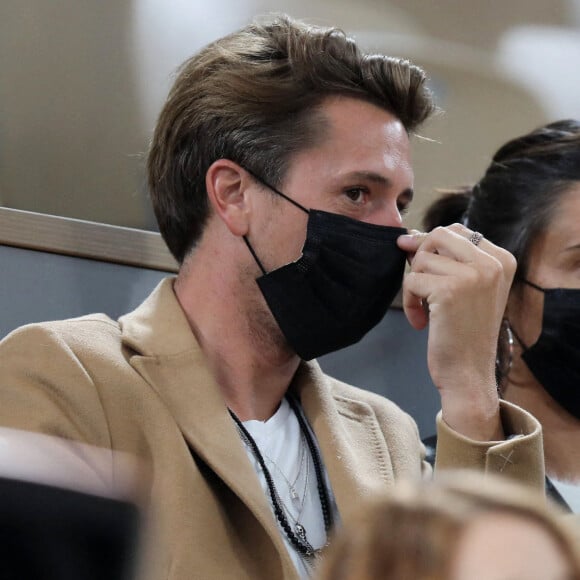 Exclusif - Alessandra Sublet et son compagnon Jordan Deguen en tribune lors de la finale homme des internationaux de France de Roland Garros à Paris le 11 octobre 2020. © Dominique Jacovides / Bestimage