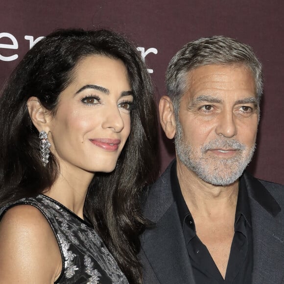 George Clooney avec sa femme Amal Alamuddin Clooney à la première du film "The Tender Bar" à Los Angeles, le 4 octobre 2021. © Future-Image via Zuma Press/Bestimage