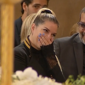 Sophie Tapie gênée par une anecdote de son neveau Rodolphe Tapie lors des obsèques de Bernard Tapie en la cathédrale de La Major à Marseille. Le 8 octobre 2021.