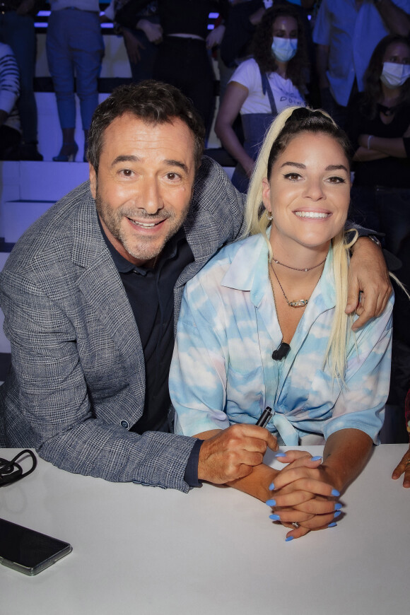 Bernard Montiel, Sophie Tapie - Emission TPMP (Touche Pas à Mon Poste) présenté par C.Hanouna en direct le 28 Septembre 2021 sur C8, avec pour invités s.Tapie - Paris le 28 Septembre 2021 © Jack Tribeca / Bestimage 