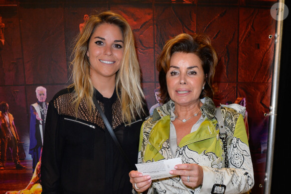 Sophie Tapie avec sa mère Dominique Tapie à la générale de la comédie musicale "Notre-Dame de Paris" au Palais des Congrès à Paris, le 24 novembre 2016. © Guirec Coadic/Bestimage