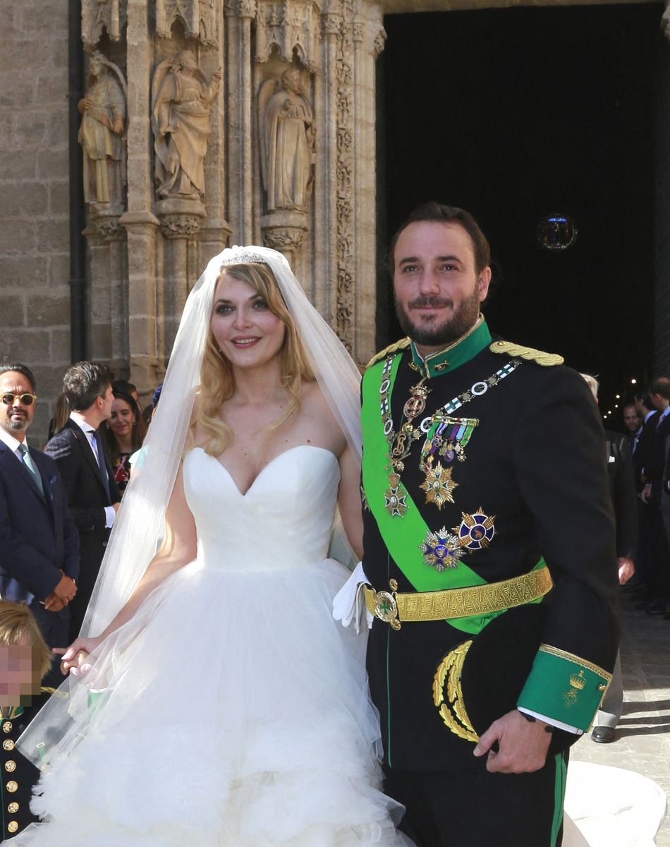 Mariage de Francisco de Borbón : le fils du duc de Séville s'est marié à Séville avec Sophie Karoly en la cathédrale Notre-Dame du Siège.