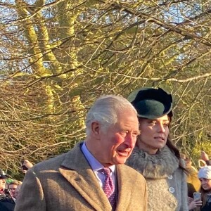 Le prince Charles, prince de Galles, Kate Middleton, duchesse de Cambridge, la princesse Charlotte, le prince William, duc de Cambridge et le prince George assistent à la messe de Noël en l'église Sainte-Marie-Madeleine à Sandringham au Royaume-Uni, le 25 décembre 2019.