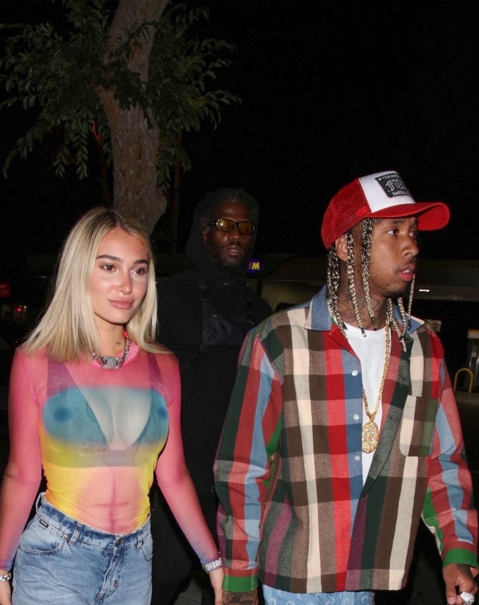 Tyga et sa compagne Camaryn Swanson à la sortie du restaurant Delilah à West Hollywood