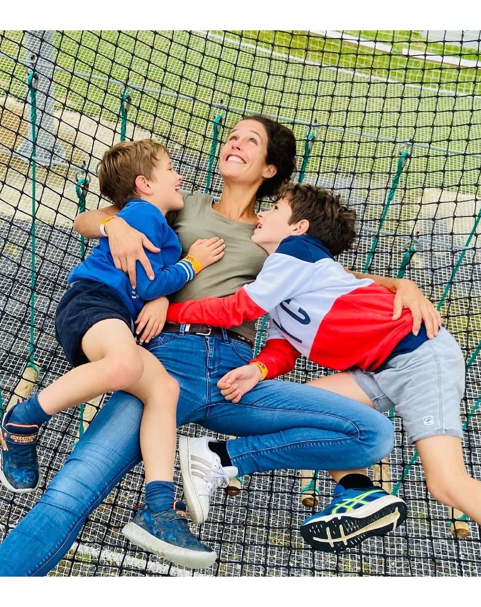 Clémence Castel, en couple avec Marie et maman de deux enfants, Louis et Marin nés de ses amours avec son ex-compagnon Mathieu Johann.