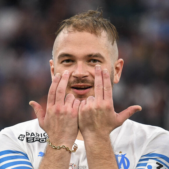 Le rappeur Jul - Match des héros entre l'équipe OM Legends et l'équipe UNICEF au stade Orange Velodrome à Marseille © Jean-René Santin/Bestimage