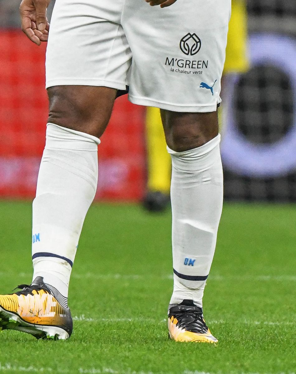 Didier Drogba - Match des héros entre l'équipe OM Legends et l'équipe UNICEF au stade Orange Velodrome à Marseille le 13 octobre 2021. Soutenu par la Fondation D. Drogba, Orange et l'Olympique de Marseille, l'Unicef a organisé cette rencontre afin de financer un projet d'accès à l'éducation en Côte d'Ivoire. La Team OM de légende s'impose 7-4 au stade Vélodrome face à la Team Unicef. © Jean-René Santin/Bestimage