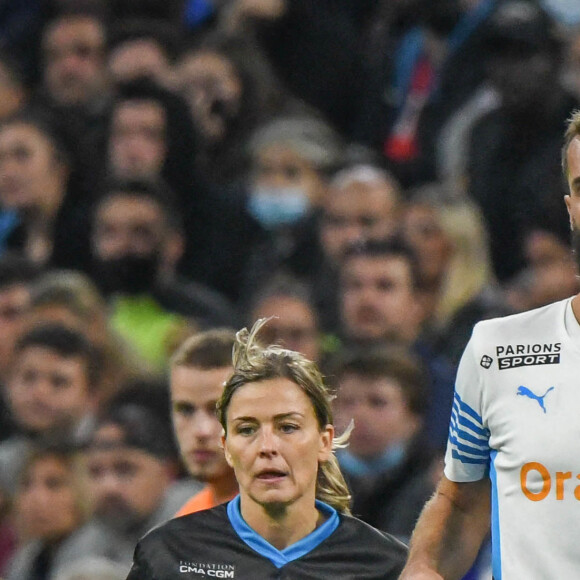 Laure Boulleau, Benoît Paire - Match des héros entre l'équipe OM Legends et l'équipe UNICEF au stade Orange Velodrome à Marseille le 13 octobre 2021. Soutenu par la Fondation D. Drogba, Orange et l'Olympique de Marseille, l'Unicef a organisé cette rencontre afin de financer un projet d'accès à l'éducation en Côte d'Ivoire. La Team OM de légende s'impose 7-4 au stade Vélodrome face à la Team Unicef. © Jean-René Santin/Bestimage