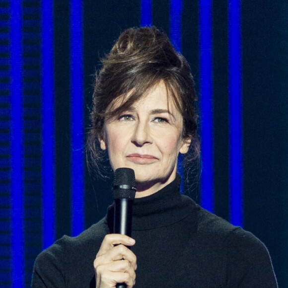 Exclusif - Valérie Lemercier - À l'occasion des 40 ans de carrière de Jean-Paul Gaultier et de sa revue spectacle " Fashion Freak Show " aux Folies Bergère, France 2 donne carte blanche au couturier français le plus célèbre du monde, qui créera pour la première fois un grand show de variétés entièrement plongé dans son univers, qui sera diffusé le samedi 13 octobre 2018 à 21 heures. Le 9 octobre 2018 © Pierre Perusseau / Bestimage 