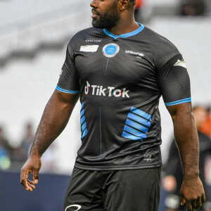 Teddy Riner - Match des héros entre l'équipe OM Legends et l'équipe UNICEF au stade Orange Velodrome à Marseille le 13 octobre 2021. Soutenu par la Fondation D. Drogba, Orange et l'Olympique de Marseille, l'Unicef a organisé cette rencontre afin de financer un projet d'accès à l'éducation en Côte d'Ivoire. La Team OM de légende s'impose 7-4 au stade Vélodrome face à la Team Unicef. © Jean-René Santin/BestimageJean-René Santin